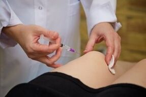 Junction at the knee node